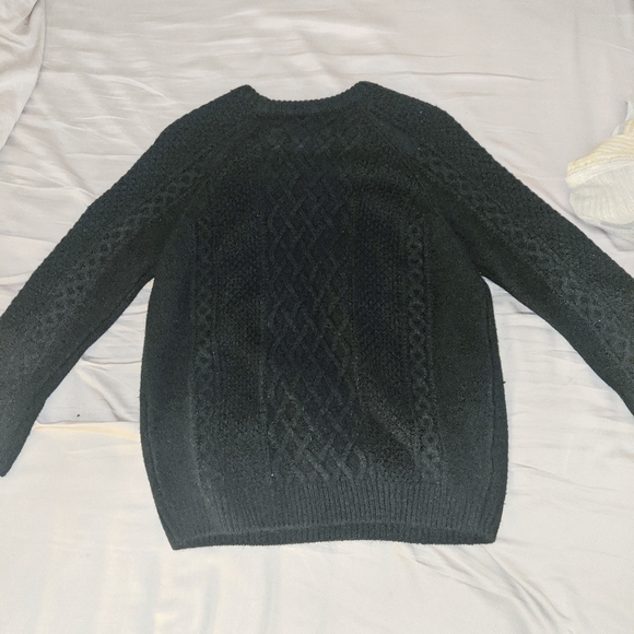 Hand-knit Aran Skull Sweater in Wool - Picture 3 of 3
